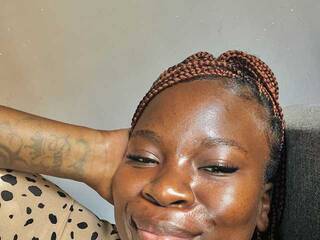 Еротски видео цхат Secymelanin