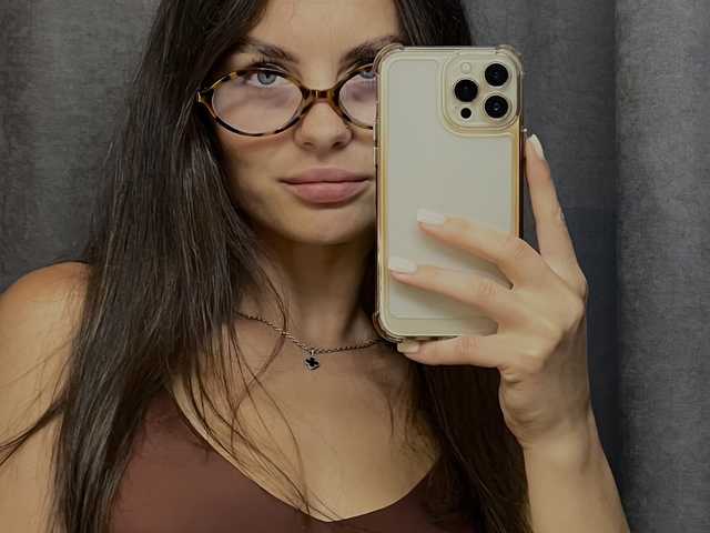 Слика профила VALERIYAAA