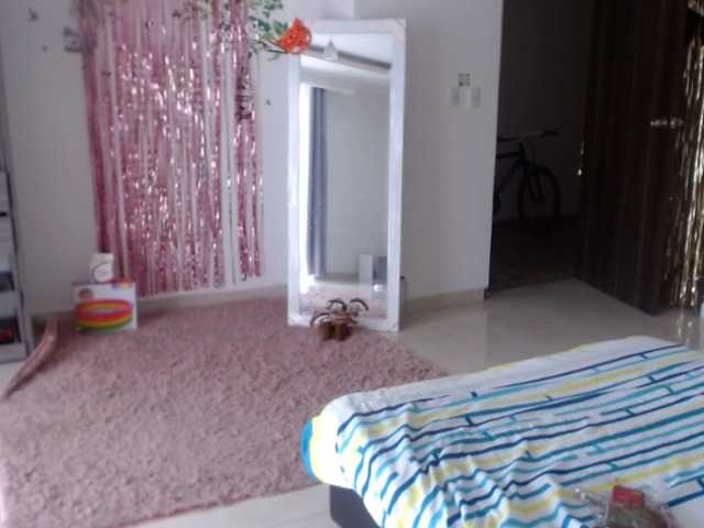 Емитовање снимка екрана Selenna1