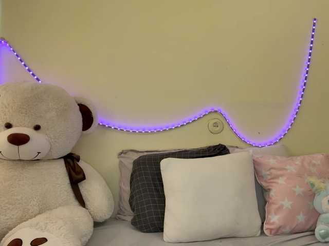 Емитовање снимка екрана SellyaHouston