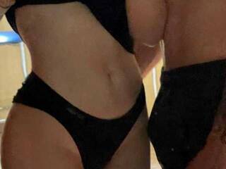 Еротски видео цхат LoveSex22House