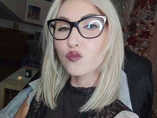 Еротски видео цхат SexyEvelyn