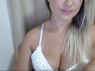 Фотографије sexysarah27 more tips bb, more shows very horny and hot!