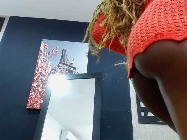 Фотографије Shanelle3 Teasing me until you feel heavenly PLEASURE Fav vibes 33-55-11​ #​latina #​ebony #bigass @remain