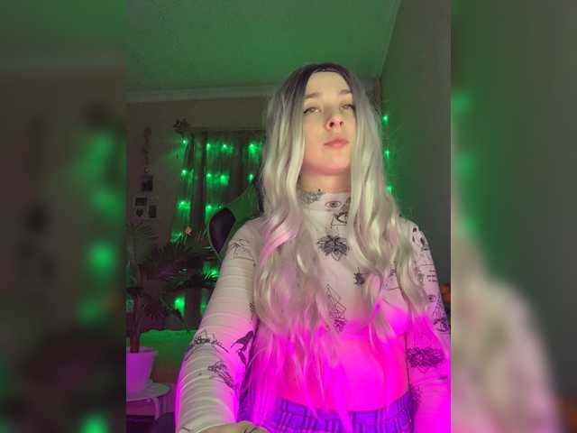 Емитовање снимка екрана Marceline2018