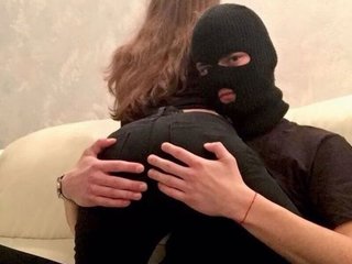 Еротски видео цхат ShowMaskGoOn