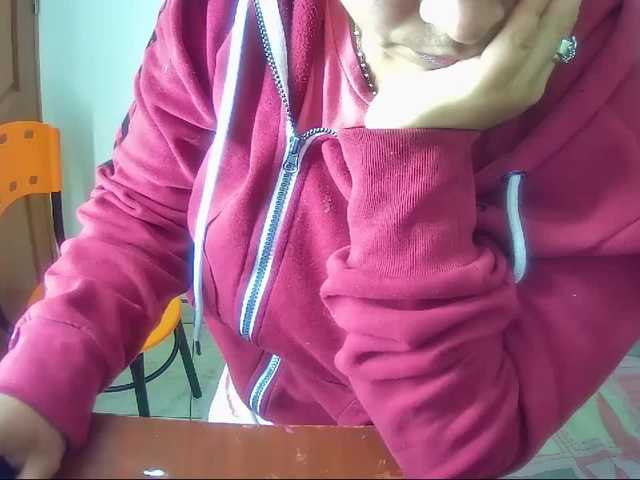 Емитовање снимка екрана Siblleyx