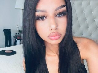 Еротски видео цхат siennayong