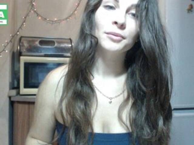 Емитовање снимка екрана SindyBabyDoll