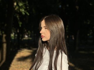 Еротски видео цхат SinfulSapphiree