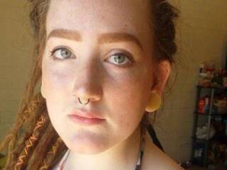 Еротски видео цхат SinghaBhum