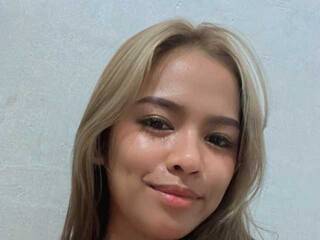 Еротски видео цхат Slimsexy69x