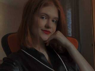 Еротски видео цхат SlyFoxEva