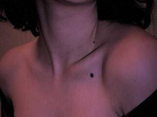 Еротски видео цхат SmallFoxy