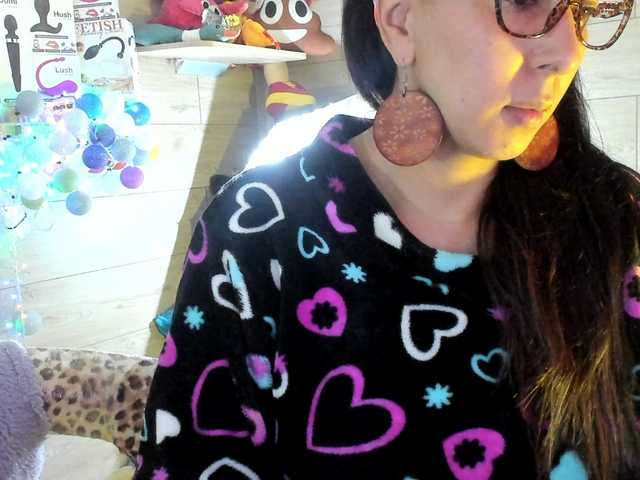 Емитовање снимка екрана sofy_dirtyHot