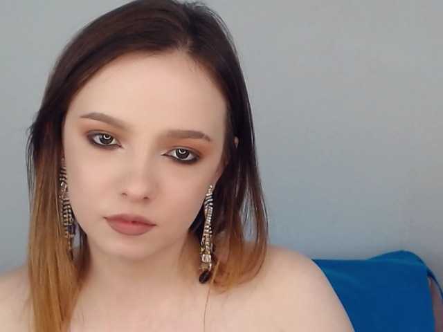 Емитовање снимка екрана SonyaBlade9