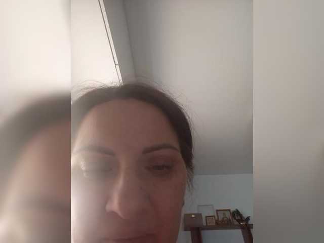 Емитовање снимка екрана SonyaManya