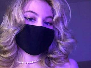 Еротски видео цхат SonyaOOG