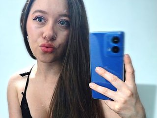 Еротски видео цхат SophieOwens