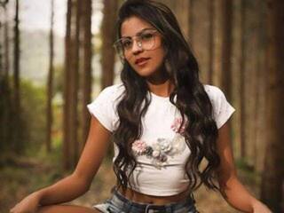 Еротски видео цхат SophieThompso