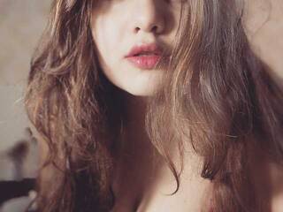 Еротски видео цхат SoyMiaae