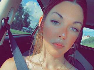 Еротски видео цхат Spicy-Chrissy