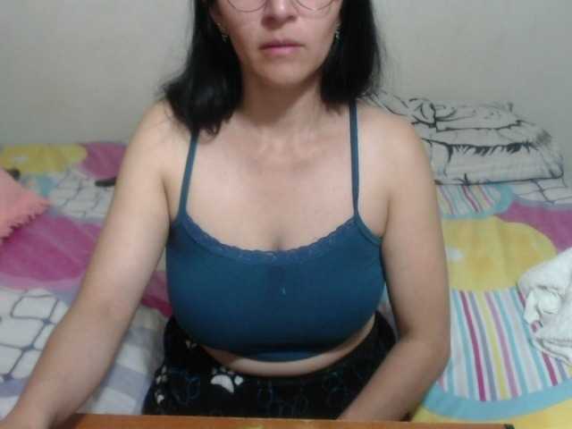 Емитовање снимка екрана squirthotx