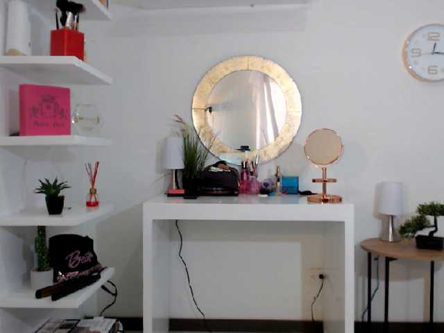 Емитовање снимка екрана StaceyWood