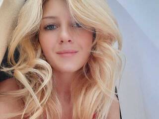 Еротски видео цхат StaciaGreeg