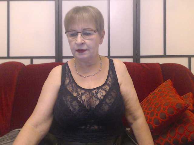 Емитовање снимка екрана SugarBoobs