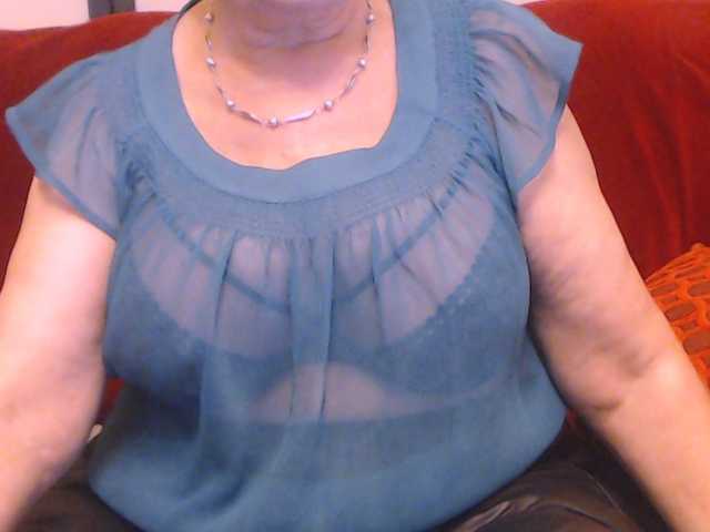 Емитовање снимка екрана SugarBoobs