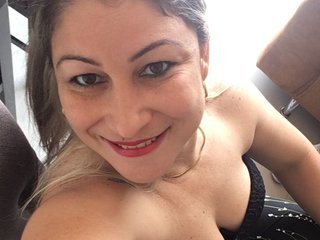 Еротски видео цхат Suggarmilf