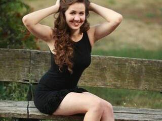 Еротски видео цхат SummerButtfl