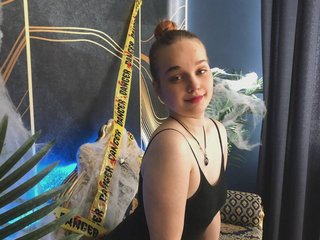 Еротски видео цхат SunShineLolaa