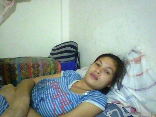 Фотографије SusyAsian18 come to my room and lets have fun...