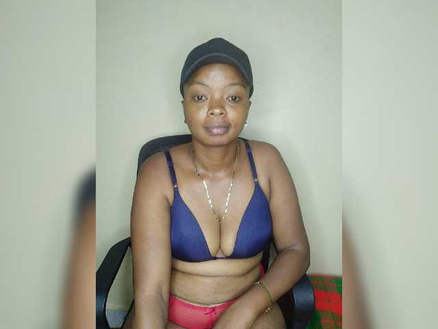 Емитовање снимка екрана sweet-ebony