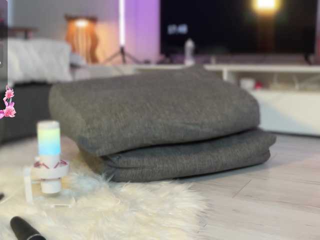 Емитовање снимка екрана Sweet-peacha