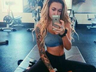 Еротски видео цхат sweetbb69