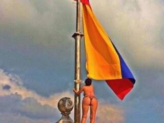 Еротски видео цхат sweetlatin22