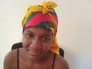 Еротски видео цхат Sweetliz2