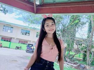 Еротски видео цхат SweetMae21