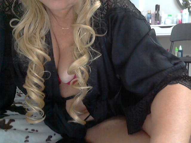 Емитовање снимка екрана sweetmodel123