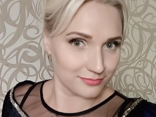 Еротски видео цхат SweetRedDeva