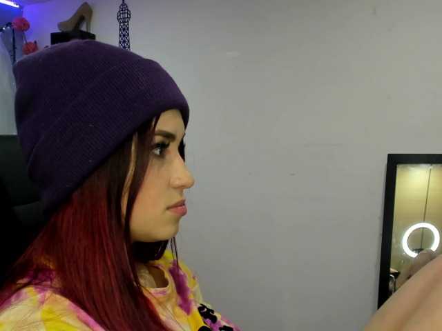 Емитовање снимка екрана tamara-scraw