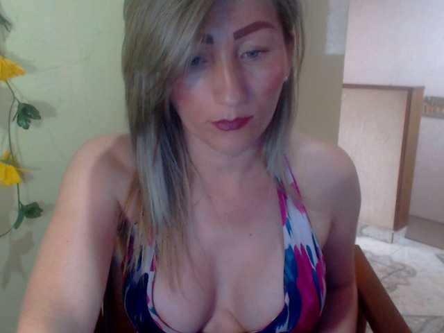 Емитовање снимка екрана TAMEKASEX