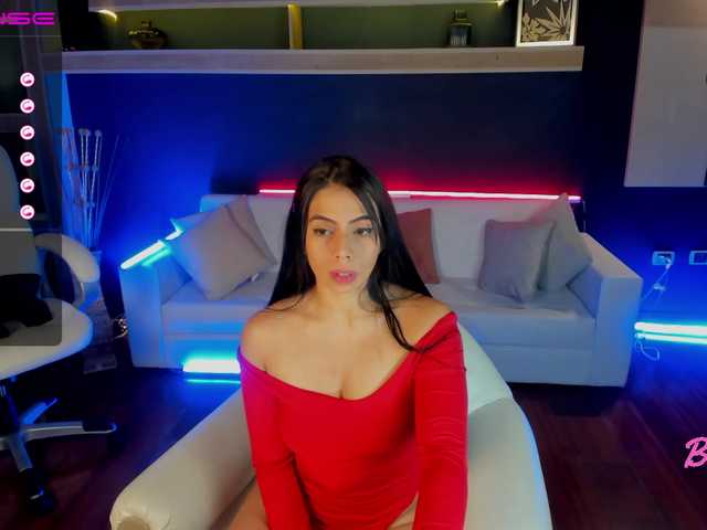 Емитовање снимка екрана TaraFisherX
