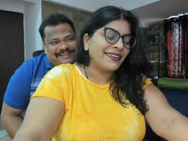 Фотографије tarivishu23 #bibboobs #bigass #indian #couple #milf #glasses #tatoo #bbw
