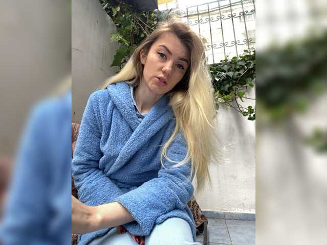 Емитовање снимка екрана KristiIvanna