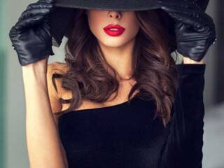 Еротски видео цхат TattyAnal