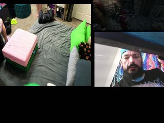 Еротски видео цхат T-and-A-13